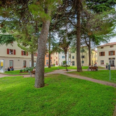 Green Day Novigrad Istria Exterior foto