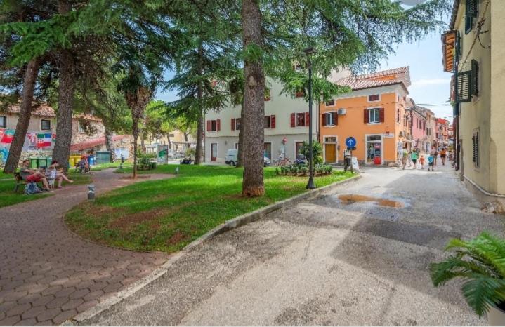 Green Day Novigrad Istria Exterior foto